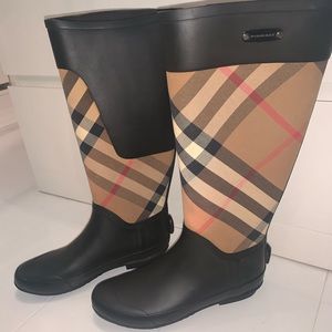 Burberry Rainboots